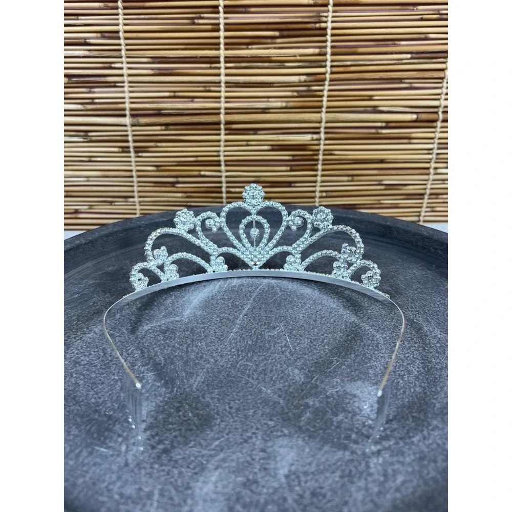 BEAUTIFUL RHINESTONE TIARA‎ —silver Heart
